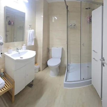 Apartment Binelui Bucharest