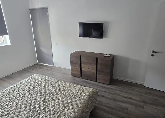 Binelui Apartman *